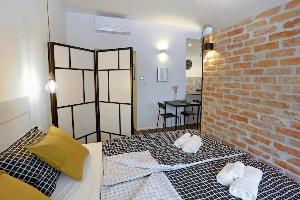 Wally Apartment Ljubljana Buitenkant foto
